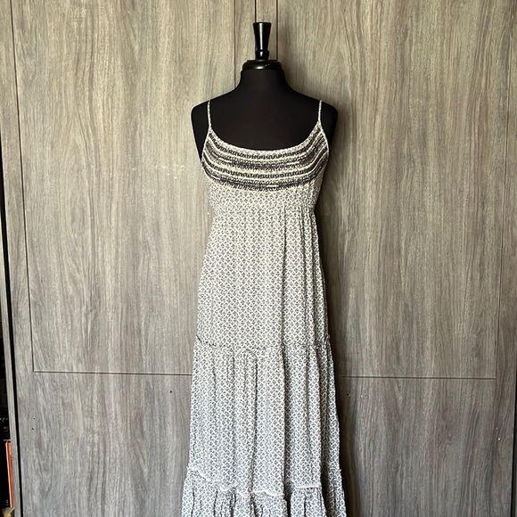 American Eagle Outfitters Dresses & Skirts - American Eagle Maxi dress